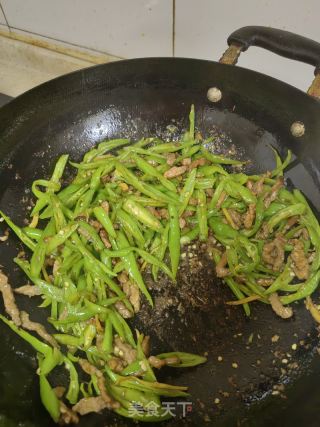 青椒炒牛肉的做法步骤：12