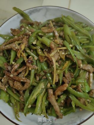 青椒炒牛肉的做法步骤：13