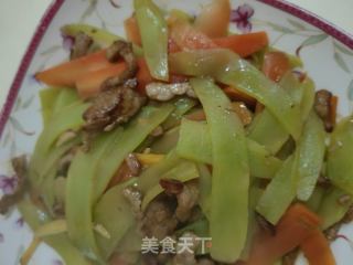 青红脆爽炒牛肉的做法