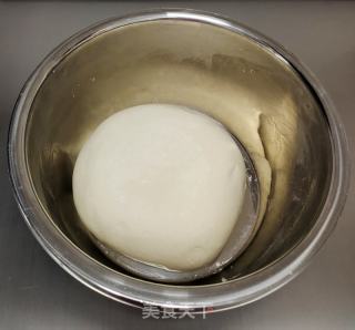 千层发面饼的做法步骤：1