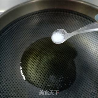 猪肉炒薄皮辣椒的做法步骤：5