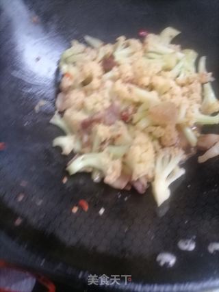 炒菜花的做法步骤：7