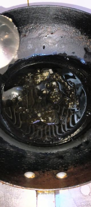 红烧鸡块的做法步骤：2