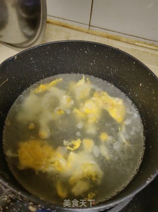 鸡蛋白菜面的做法步骤：3