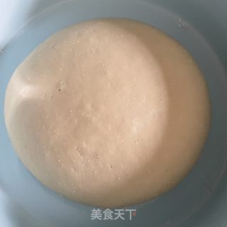 五香葱花锅盔的做法步骤：1
