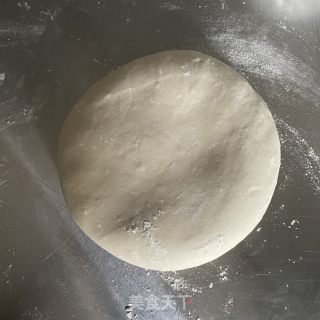 五香葱花锅盔的做法步骤：3