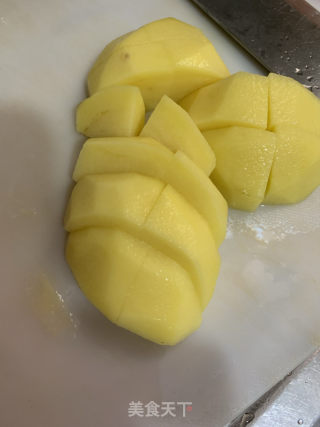 香煎土豆丸子的做法步骤：1