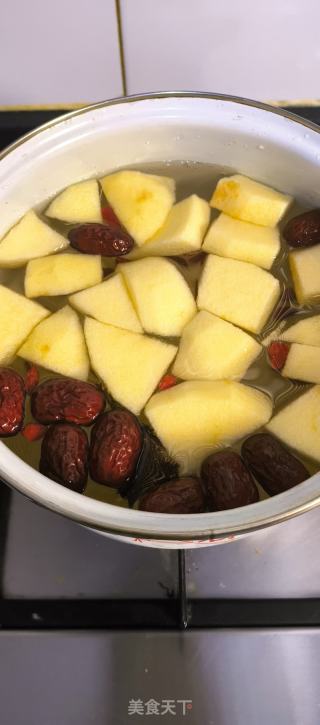 苹果红枣糖水的做法步骤：3