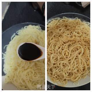 炒竹升面的做法步骤：5