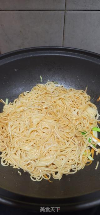 炒竹升面的做法步骤：9