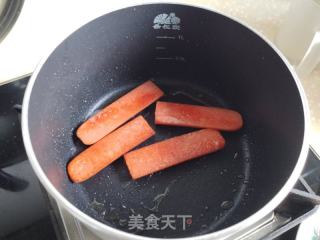 煎蛋火腿肠卷饼的做法步骤：4