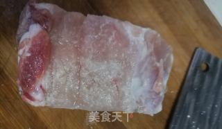 青椒肉丝的做法步骤：1