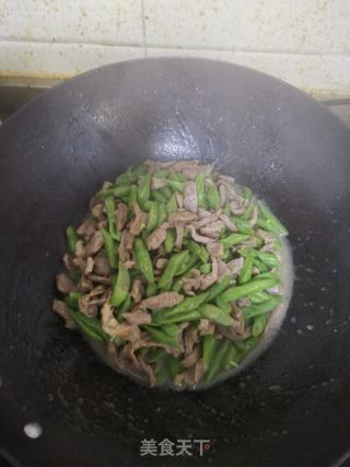 豆角炒肉的做法步骤：6