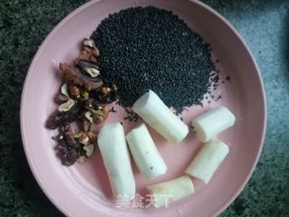 山药黑芝麻糊的做法步骤：1