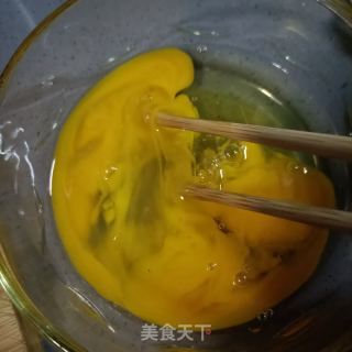海参鸡蛋炒木耳的做法步骤：4