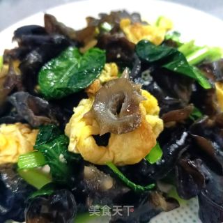 海参鸡蛋炒木耳的做法步骤：13