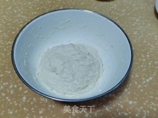 芥菜鸡蛋豆腐馅饼的做法步骤：1