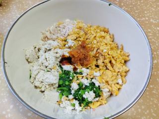 芥菜鸡蛋豆腐馅饼的做法步骤：8