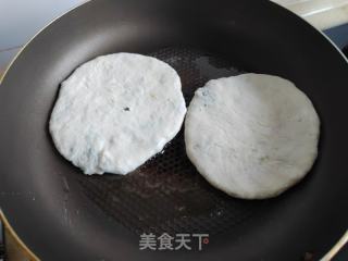 芥菜鸡蛋豆腐馅饼的做法步骤：15