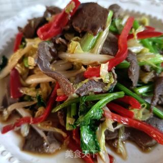 白菜芯炒鹿心的做法