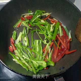 薄皮椒炒章鱼腿的做法步骤：9