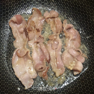 培根土豆面的做法步骤：2