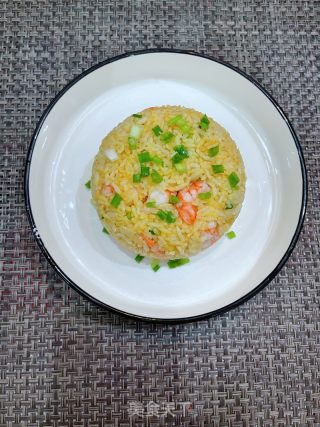 虾仁炒饭