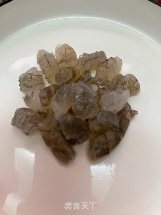 虾仁炒饭的做法步骤：2