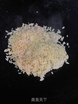 虾仁炒饭的做法步骤：10