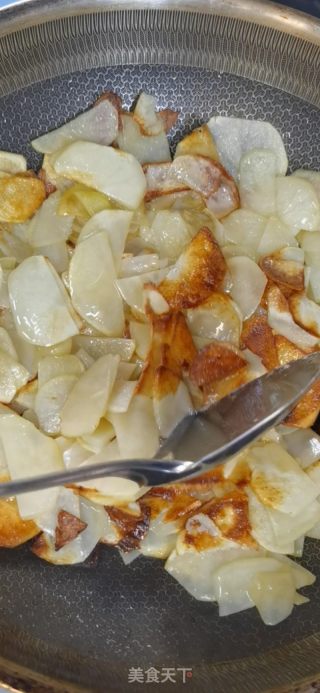 过油肉土豆片的做法步骤：10
