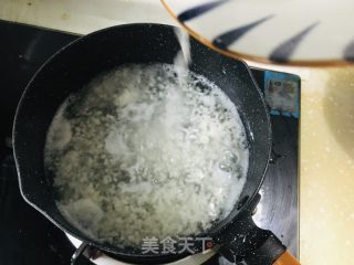 醪糟蛋花汤的做法步骤：3