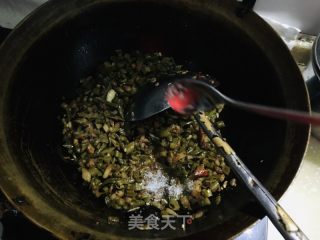 酸豆角炒肉末的做法步骤：9