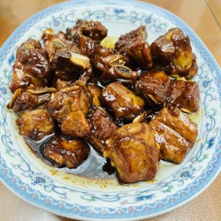 好吃到甜碟的红烧排骨的做法步骤：6