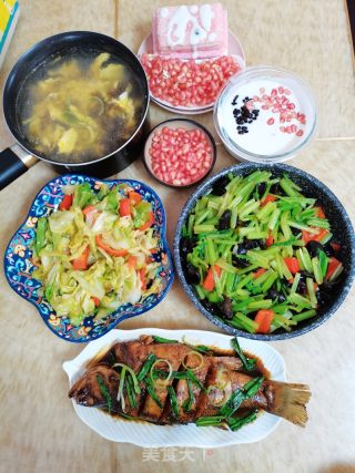 红烧鲈鱼的做法步骤：9