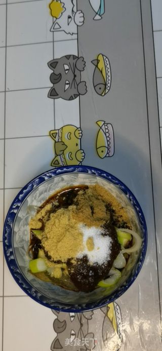土豆豆腐卤肉打卤面的做法步骤：3