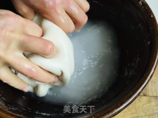 做凉皮的做法步骤：2