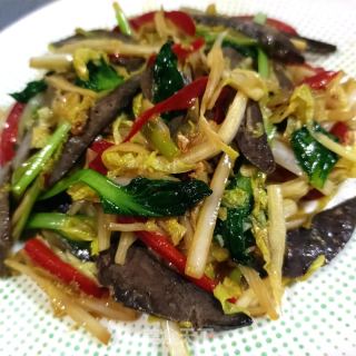 白菜炒羊肝的做法步骤：11