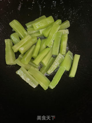 肥肠鱼的做法步骤：6