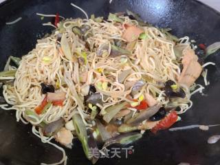 梅豆肉片卤面的做法步骤：10