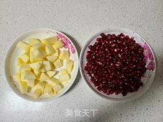 石榴苹果汁的做法步骤：4