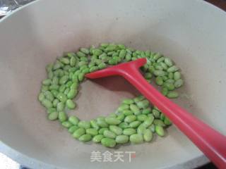 毛豆冬笋烧百叶结的做法步骤：5