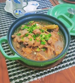 鲜蘑菇炖鸡的做法