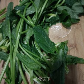 菠菜拌鲜贝的做法步骤：3
