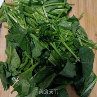 菠菜拌鲜贝的做法步骤：4