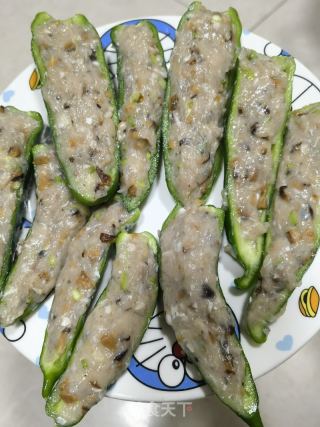 青椒酿鱼饼的做法步骤：3