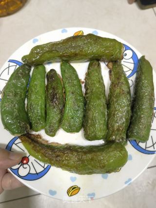 青椒酿鱼饼的做法步骤：6