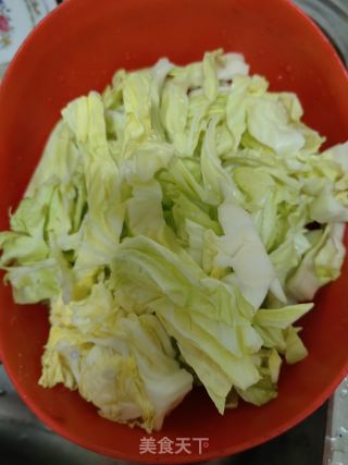 五花肉炒鸡心白的做法步骤：1