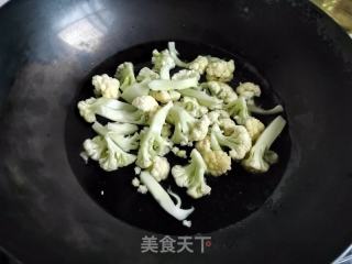 白灼花菜的做法步骤：2