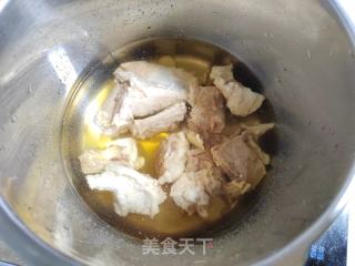 排骨萝卜面皮汤的做法步骤：4