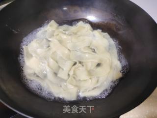 排骨萝卜面皮汤的做法步骤：9